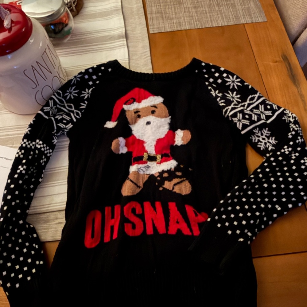 Christmas sweater women’s XS - oh snap!